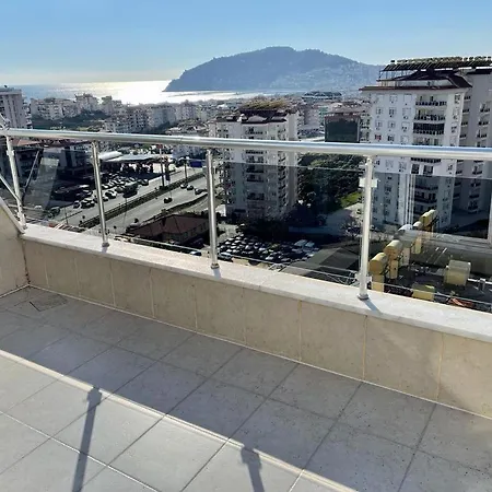пентхаус в центре аланьи Lägenhet Alanya